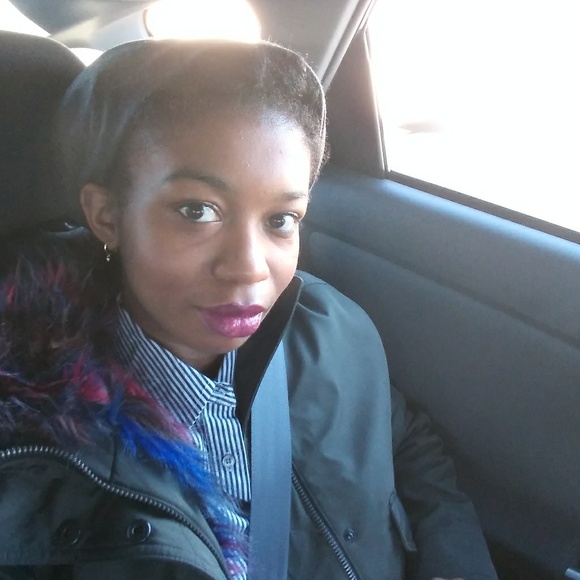 Meet Anisa - Picture 5 of 5